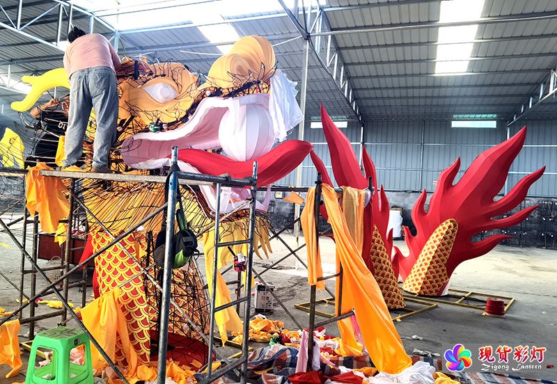 竹筏龙舟发光龙头